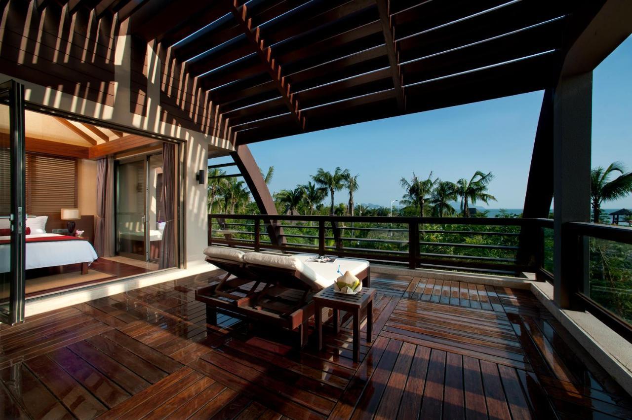 Pullman Oceanview Sanya Bay Resort & Spa ภายนอก รูปภาพ
