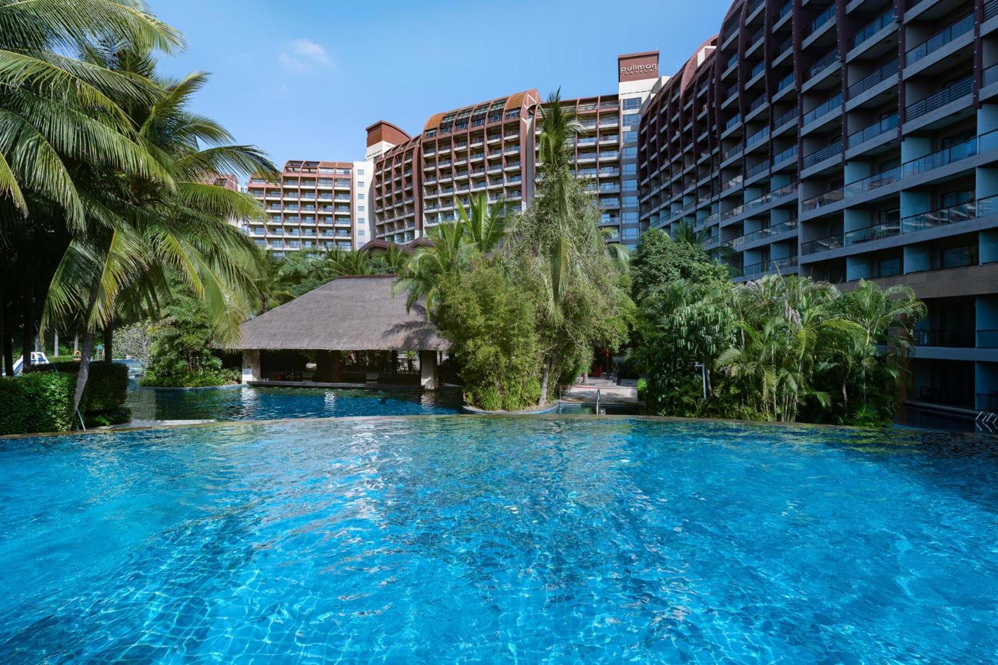 Pullman Oceanview Sanya Bay Resort & Spa ภายนอก รูปภาพ