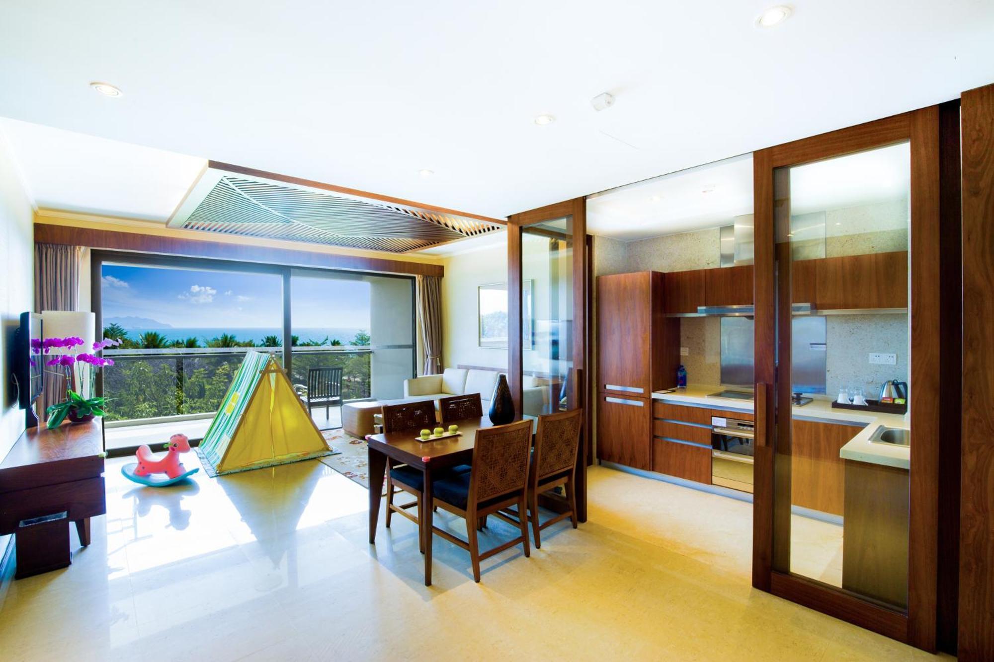 Pullman Oceanview Sanya Bay Resort & Spa ภายนอก รูปภาพ