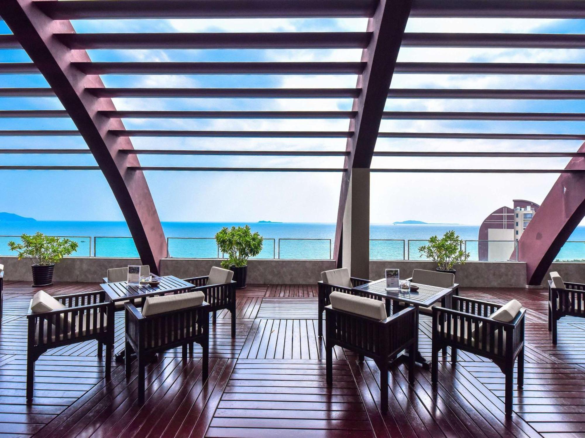 Pullman Oceanview Sanya Bay Resort & Spa ภายนอก รูปภาพ
