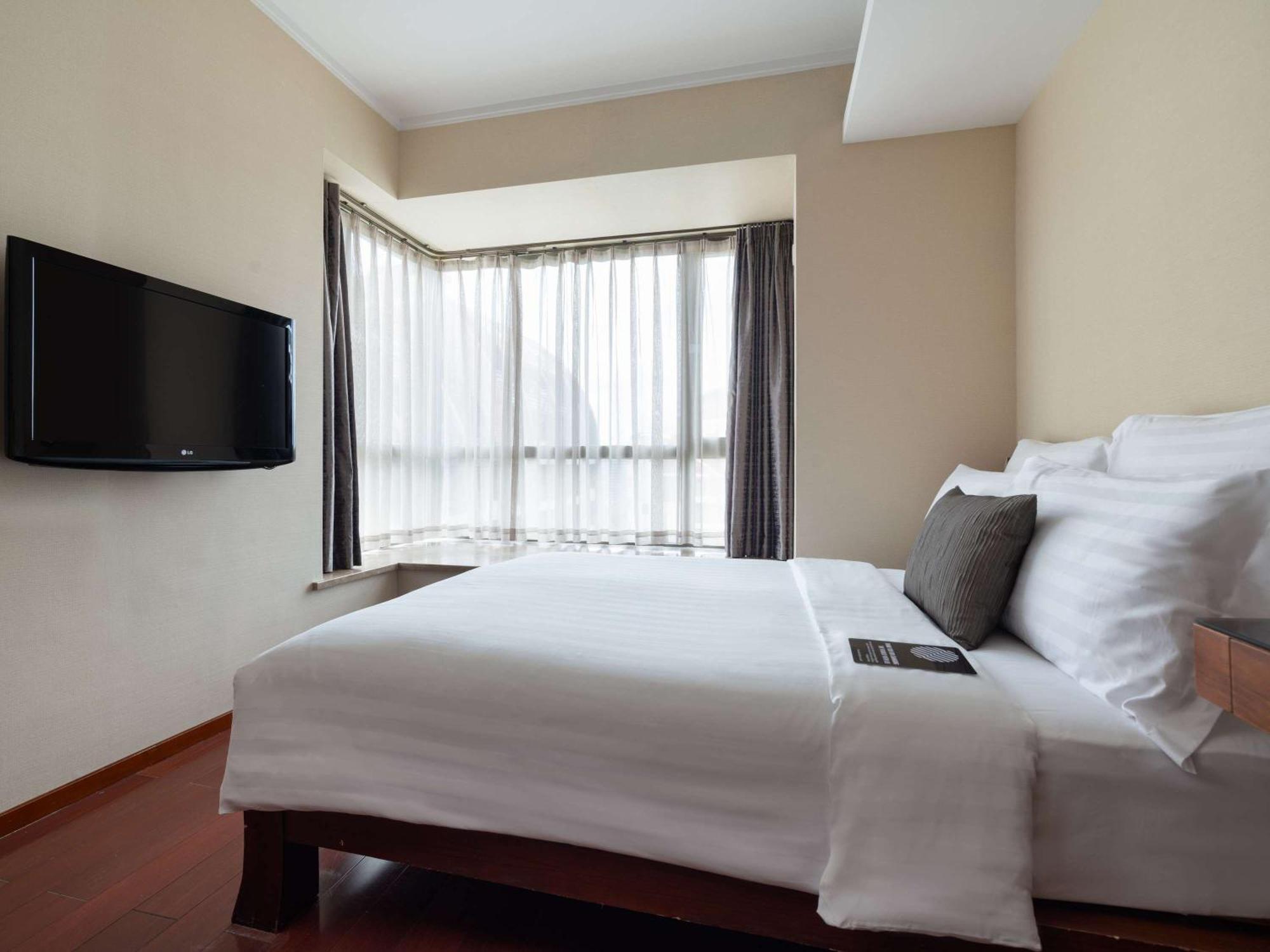 Pullman Oceanview Sanya Bay Resort & Spa ภายนอก รูปภาพ