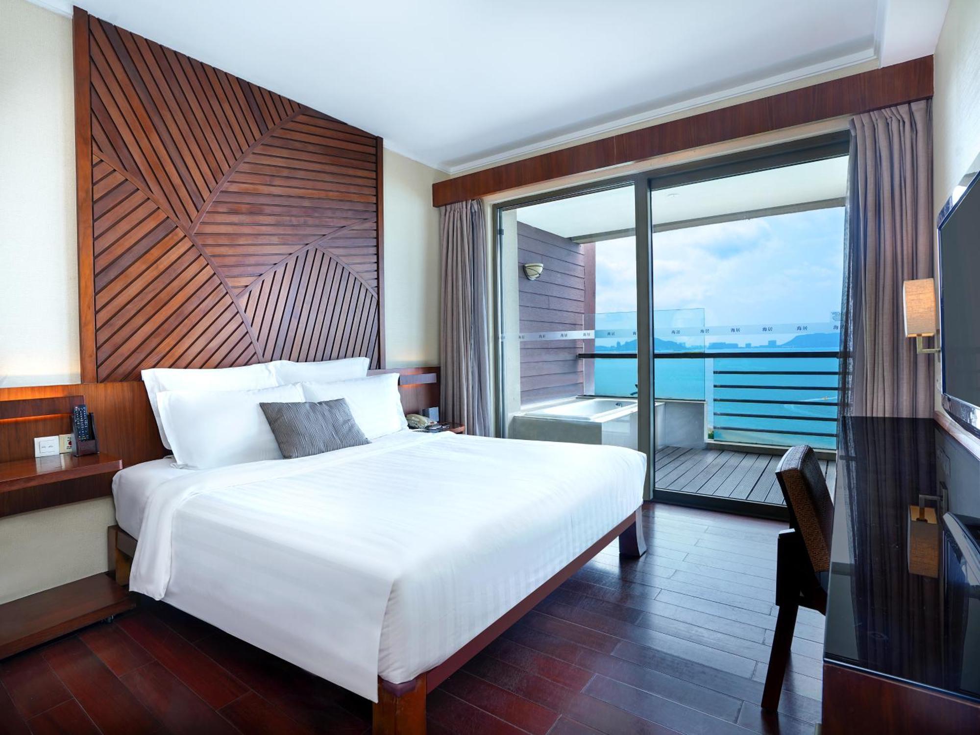 Pullman Oceanview Sanya Bay Resort & Spa ภายนอก รูปภาพ